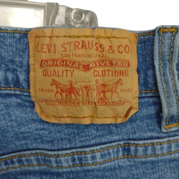 Vtg LEVI'S 550 Women's 16 Relaxed Boot Cut Stretch Denim Jeans Red Tab Med Wash - Picture 6 of 8